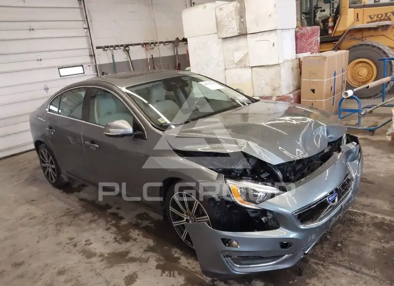 2018 Volvo S60 photo