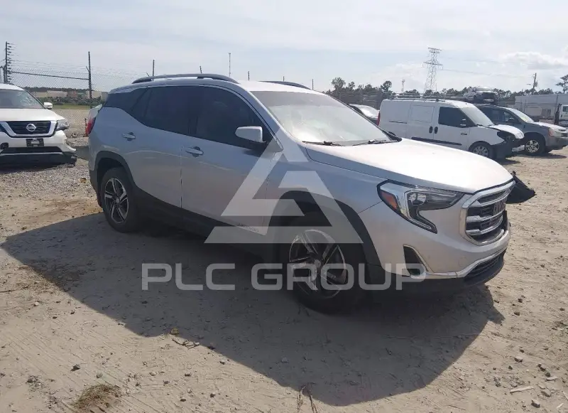 2018 GMC TERRAIN photo