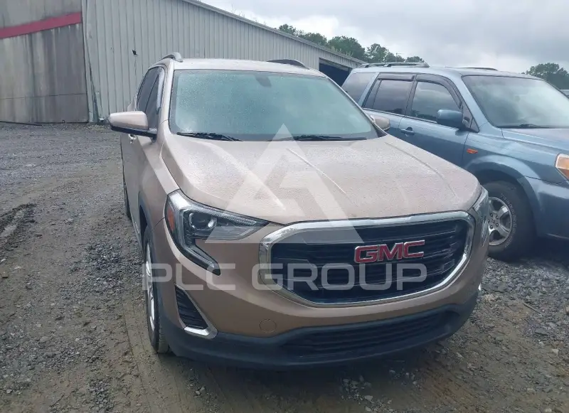 2018 GMC TERRAIN photo