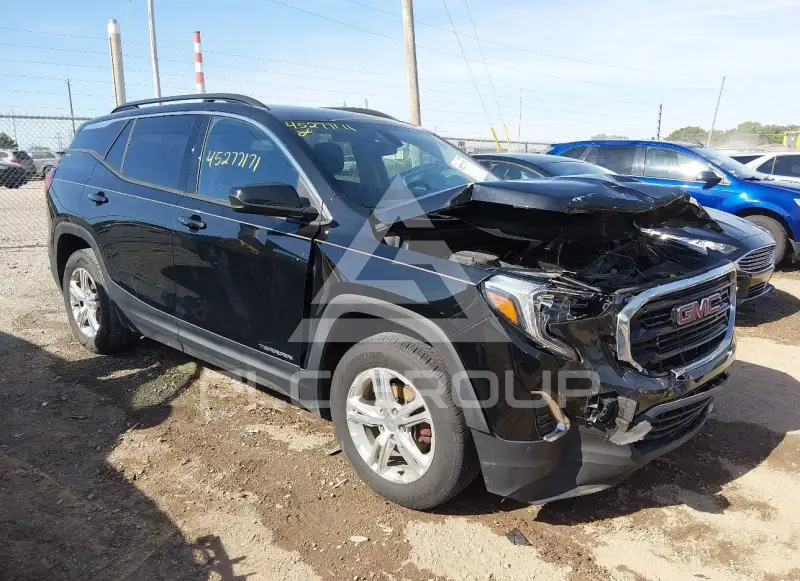 2018 GMC TERRAIN photo