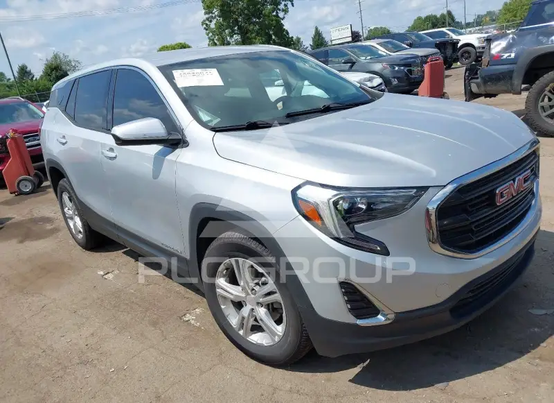 2018 GMC TERRAIN photo