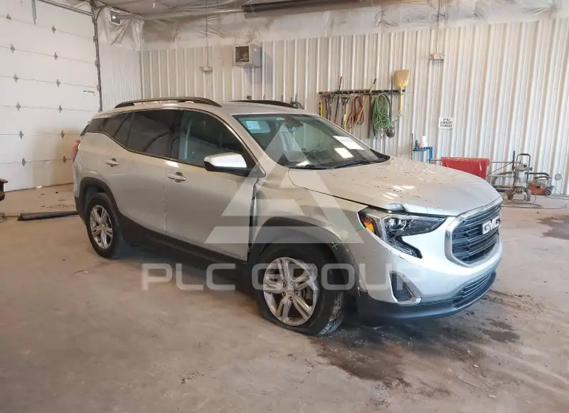 2018 GMC TERRAIN photo