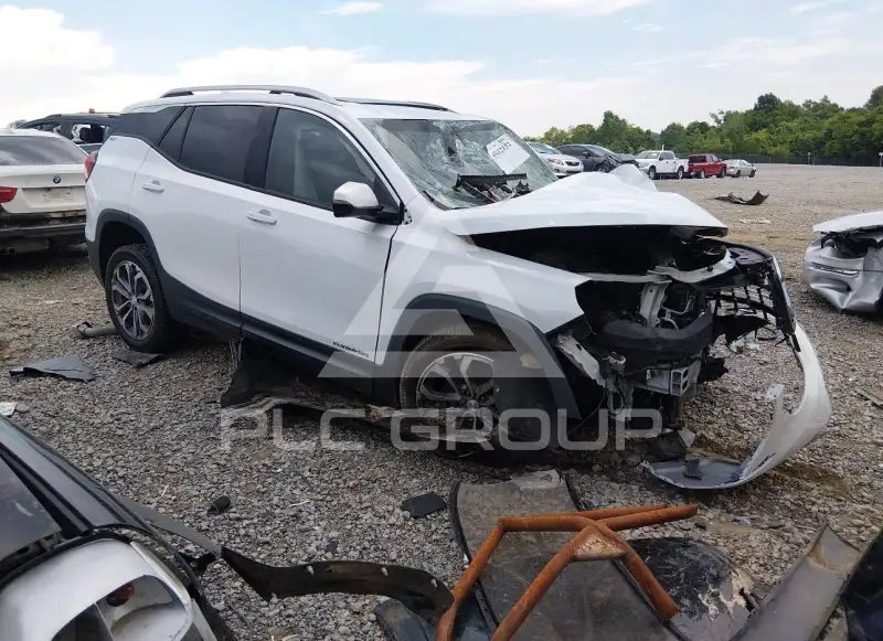 2018 GMC TERRAIN photo