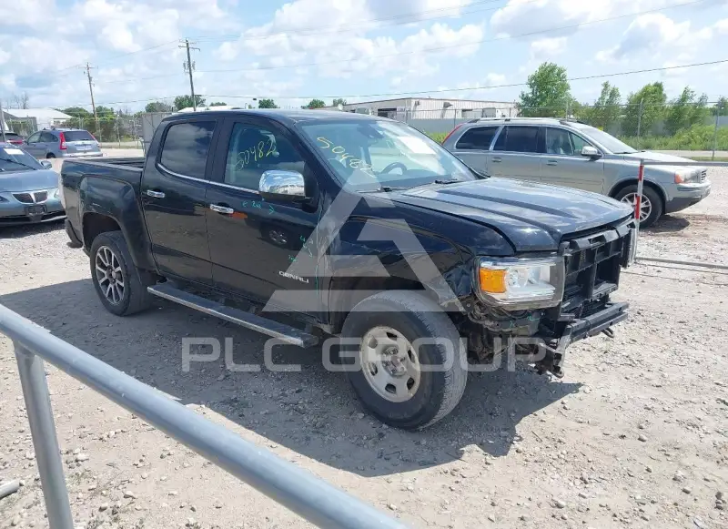 2018 GMC CANYON photo