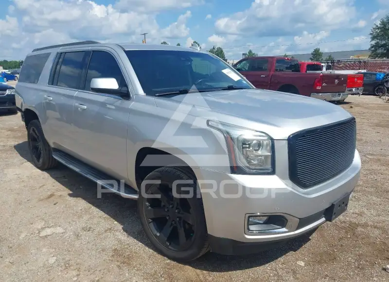 2018 GMC YUKON photo