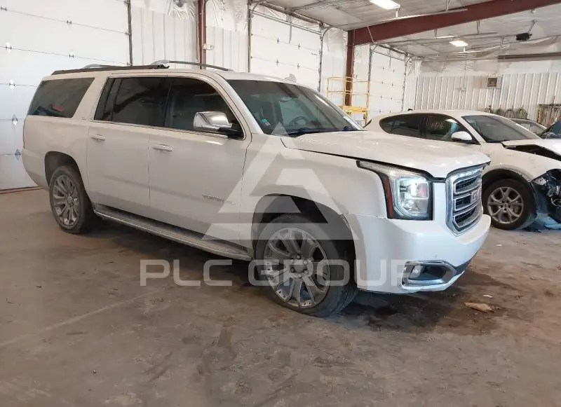 2018 GMC YUKON photo