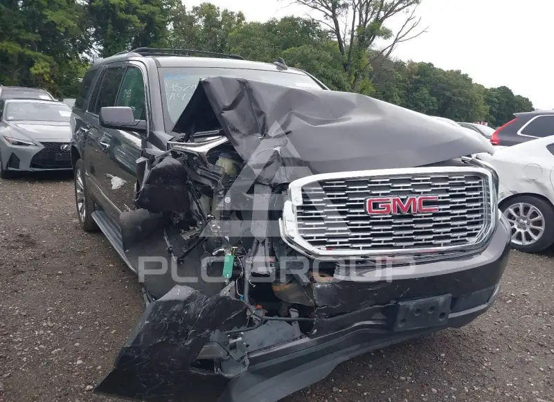 2018 GMC YUKON photo