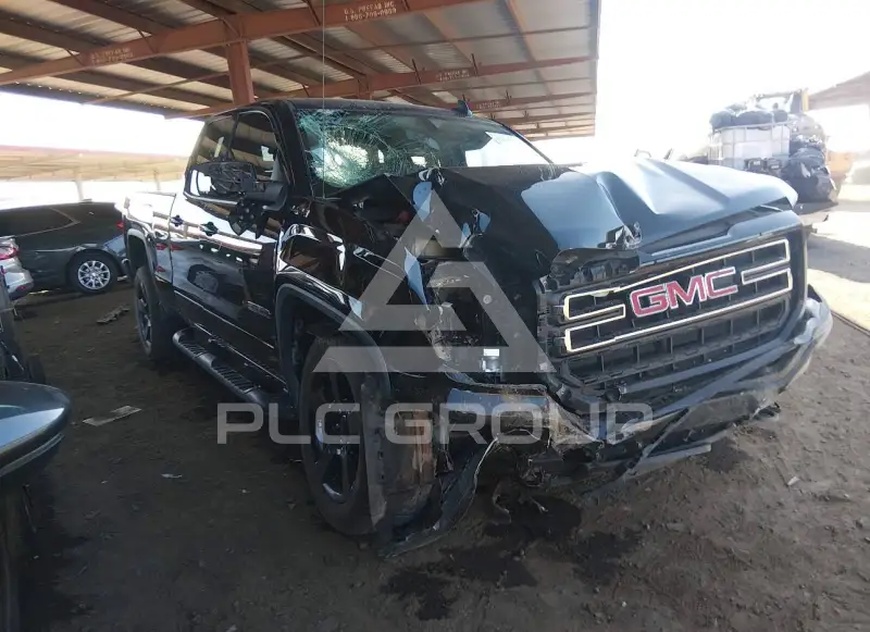 2018 GMC Sierra photo