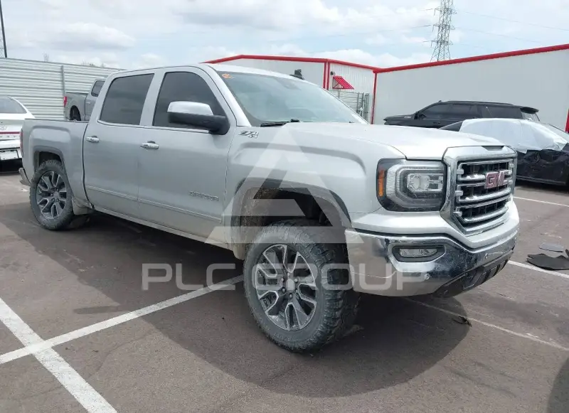 2018 GMC Sierra photo