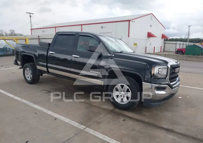 2018 GMC Sierra photo