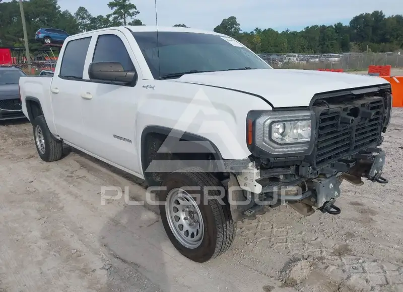 2018 GMC Sierra photo