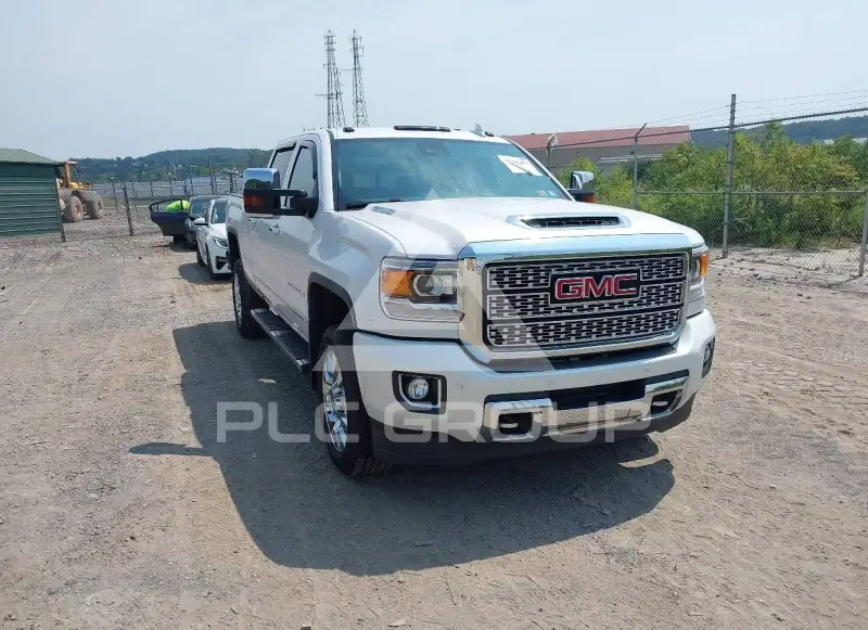 2018 GMC Sierra фото