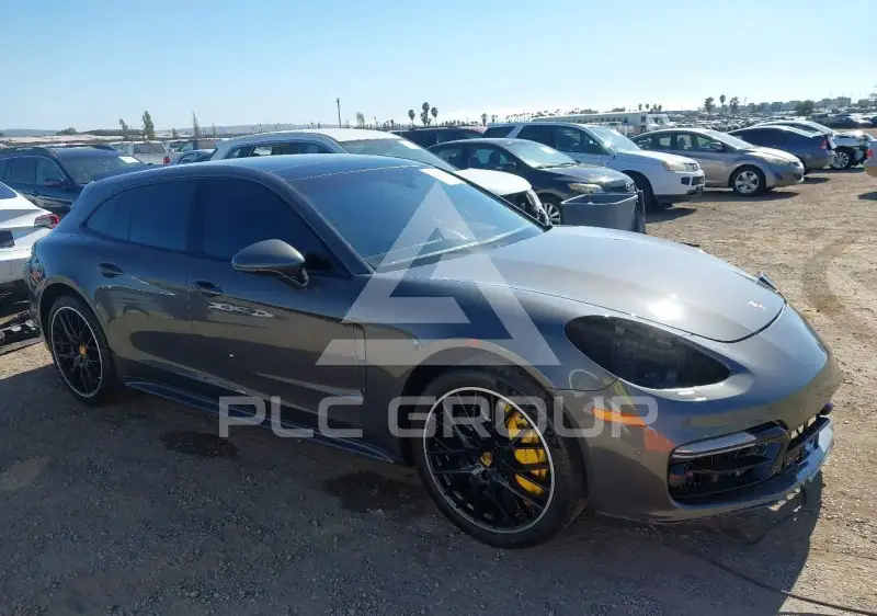 2018 Porsche PANAMERA фото