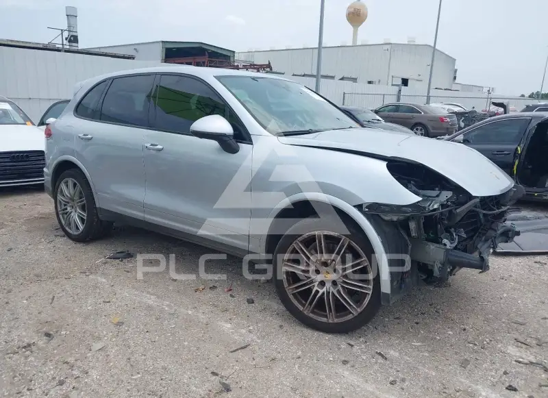 2018 Porsche Cayenne photo