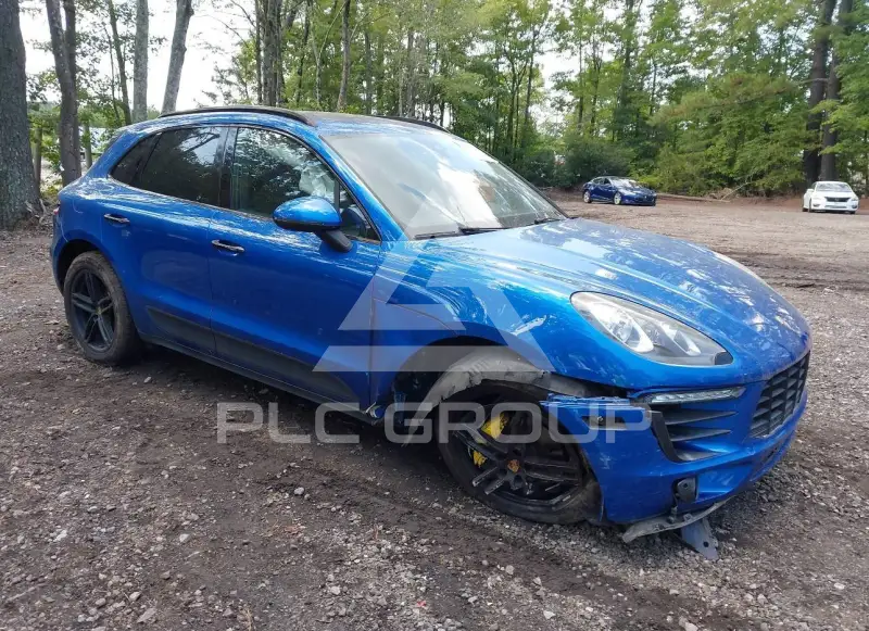 2018 Porsche MACAN photo