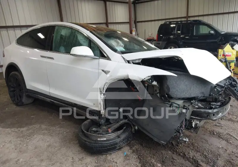2018 Tesla Model X фото