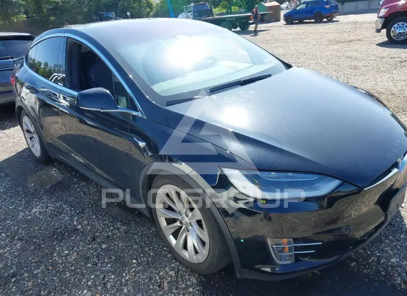 2018 Tesla Model X photo