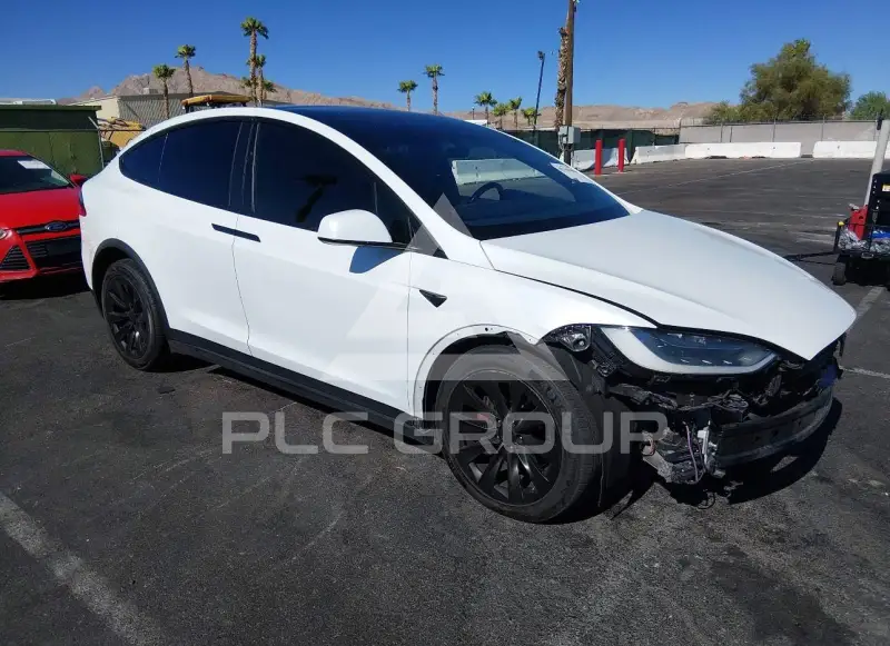 2018 Tesla Model X фото