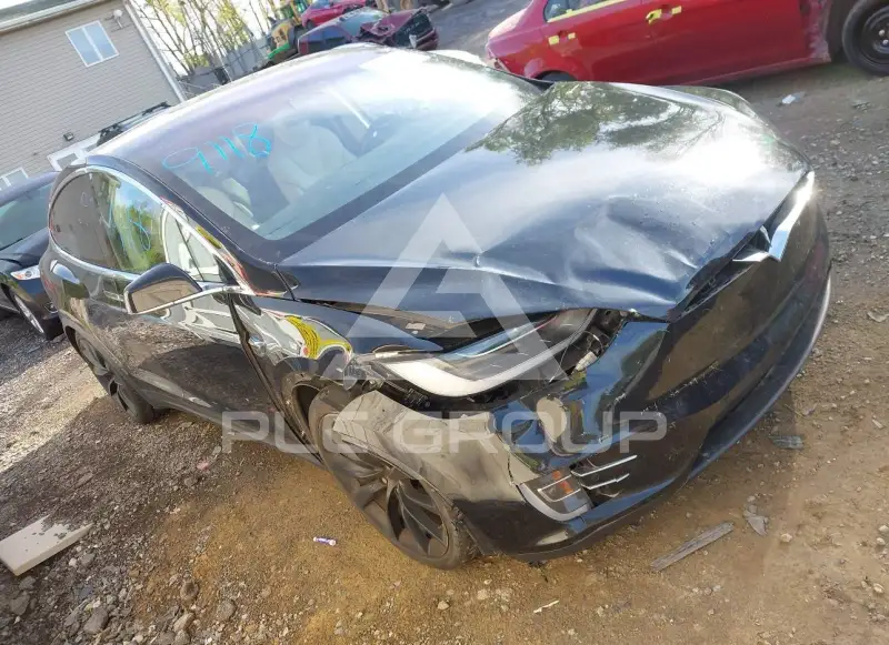 2018 Tesla Model X фото