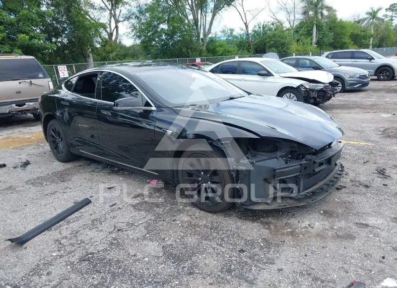 2018 Tesla Model S фото
