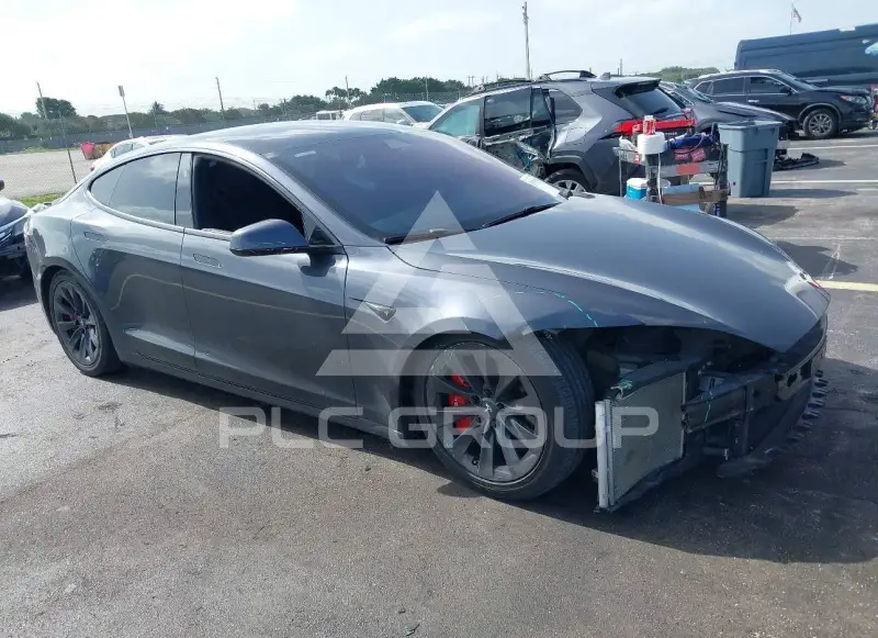 2018 Tesla Model S фото