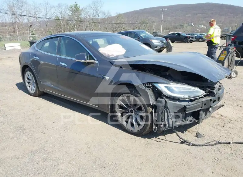 2018 Tesla Model S photo