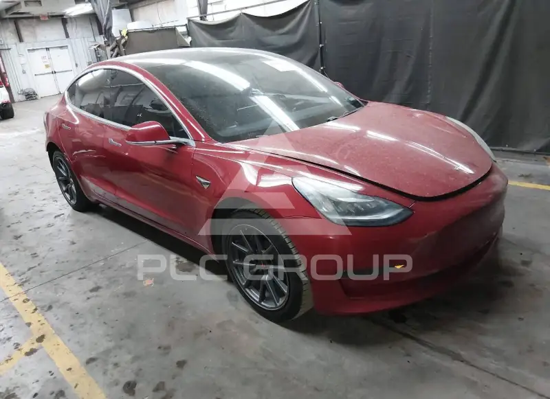 2018 Tesla Model 3 фото