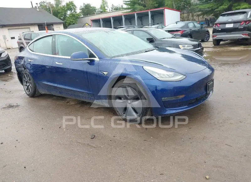 2018 Tesla Model 3 фото