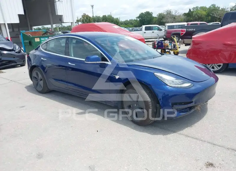 2018 Tesla Model 3 фото