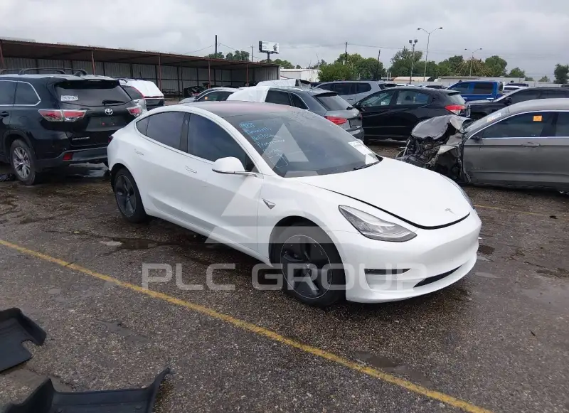 2018 Tesla Model 3 photo