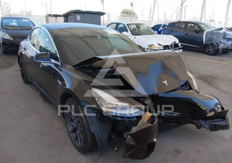 2018 Tesla Model 3 photo