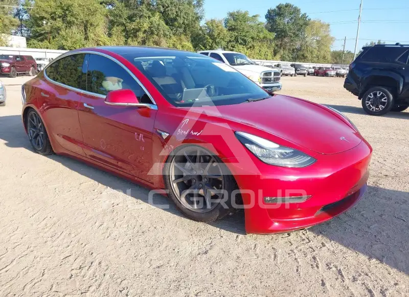 2018 Tesla Model 3 фото