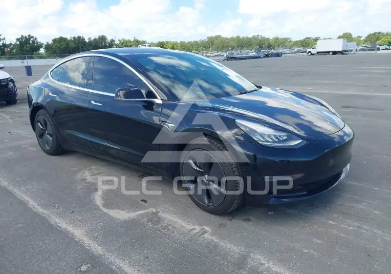 2018 Tesla Model 3 фото