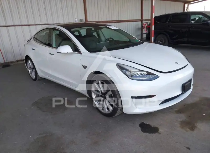 2018 Tesla Model 3 photo