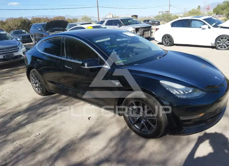 2018 Tesla Model 3 photo