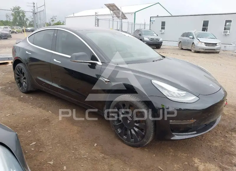 2018 Tesla Model 3 фото