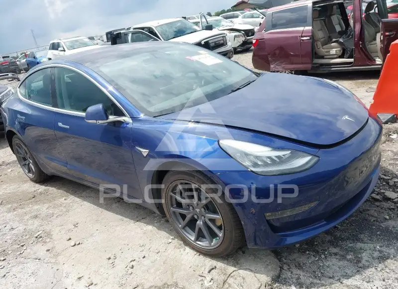 2018 Tesla Model 3 фото