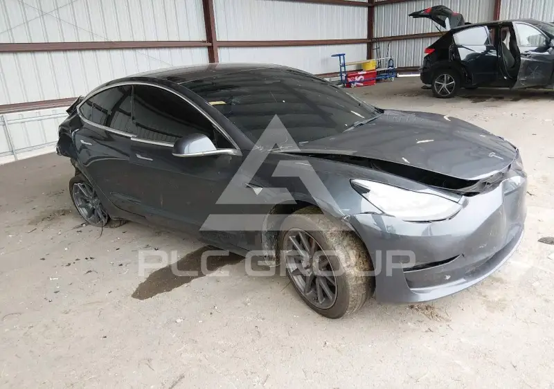 2018 Tesla Model 3 фото