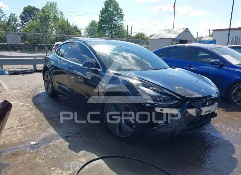 2018 Tesla Model 3 photo