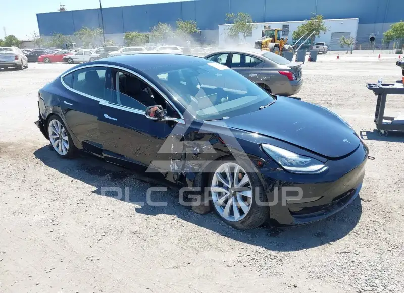 2018 Tesla Model 3 фото
