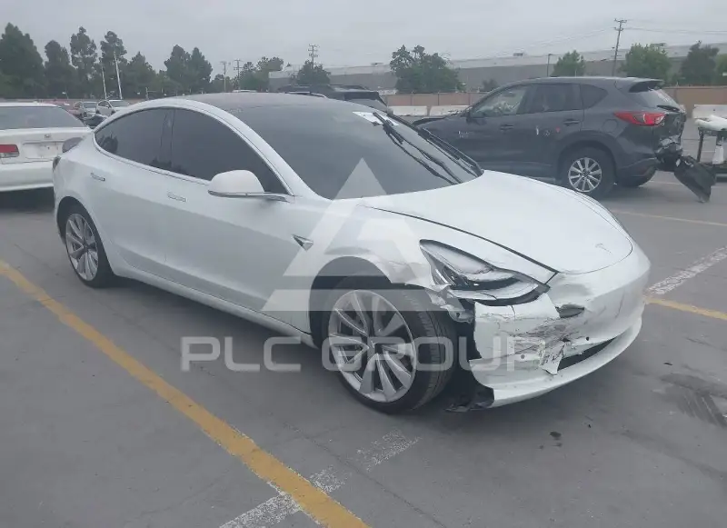 2018 Tesla Model 3 фото