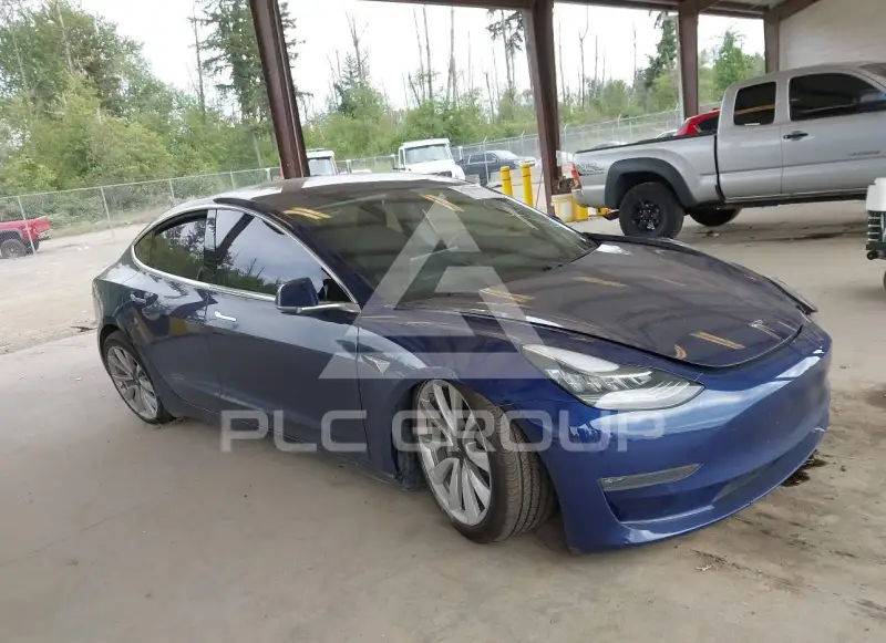 2018 Tesla Model 3 фото