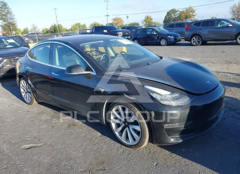 2018 Tesla Model 3 фото