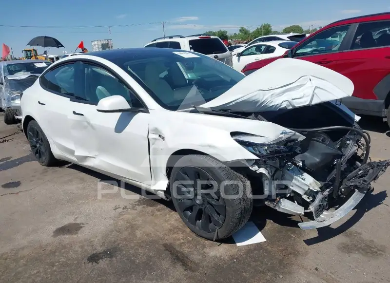 2018 Tesla Model 3 photo