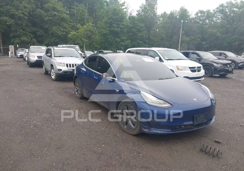 2018 Tesla Model 3 фото