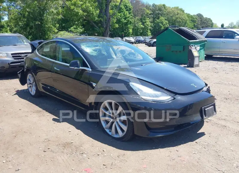2018 Tesla Model 3 фото