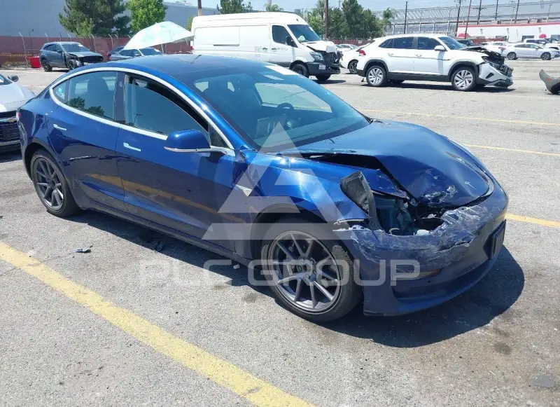 2018 Tesla Model 3 photo