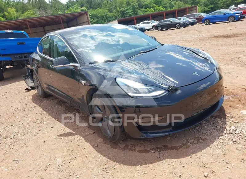 2018 Tesla Model 3 фото