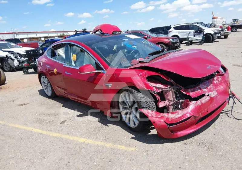 2018 Tesla Model 3 photo