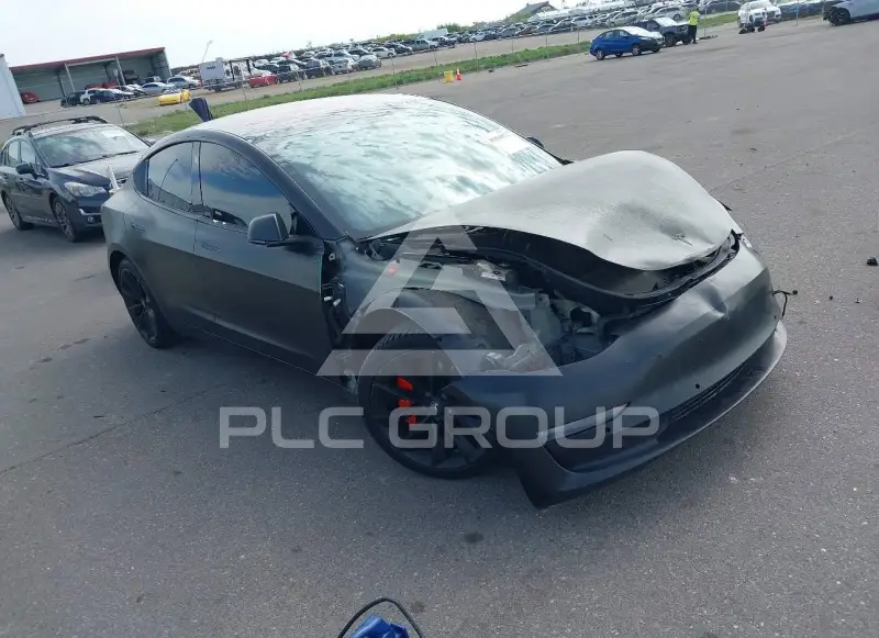 2018 Tesla Model 3 фото